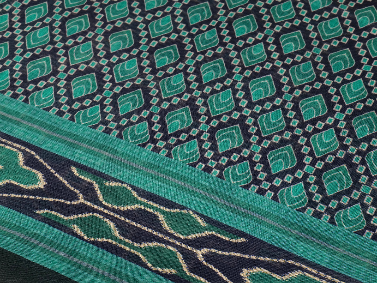 Elegant Green Traditional Printed Saree